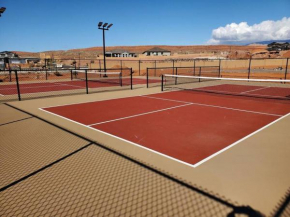 Gateway Retreat Pickleball Courts and Free Day Pass to Washington Rec Center!